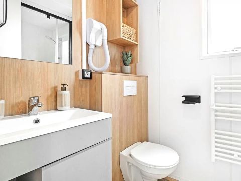 Mobilhome 10 personnes - Cottage Ibardin 6 Pièces 10 Personnes Climatisé + TV
