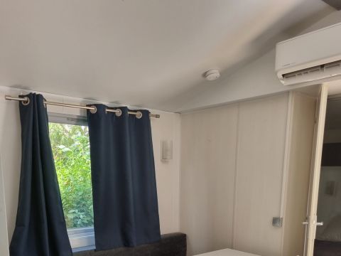 Mobilhome 4 personnes - Mobil home Cottage Bois Confort - 2 chambres - clim - 25m²