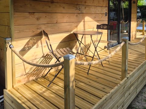 Tente en toile et en bois 3 personnes - Cabane bois Glamping sous toile saharienne