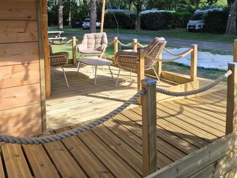 Tente en toile et en bois 3 personnes - Cabane bois Glamping sous toile saharienne