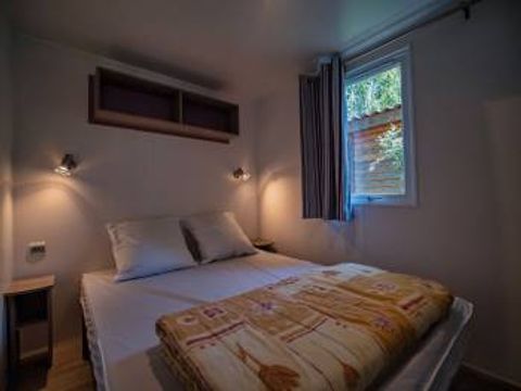 MOBILHOME 4 personnes - Mobil-home Bois Standard 27m² - 2 chambres - Terrasse couverte - TV