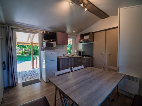 MOBILHOME 6 personnes - Mobil-home Bois Confort 32m² - 3 chambres - Terrasse semi-couverte - TV