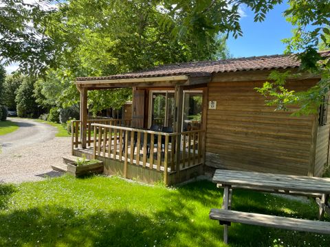 MOBILHOME 6 personnes - Chalet Bois Premium 31m² - 2 chambres - Terrasse couverte - TV - LV - Climatisation