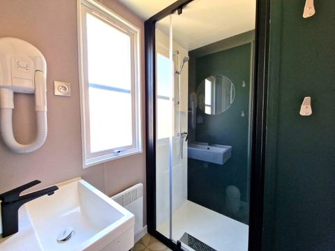 MOBILHOME 8 personnes - COTTAGE PREMIUM SPA TRIBU GORGES DE COLOMBIERES 4 ch 3 sdb B