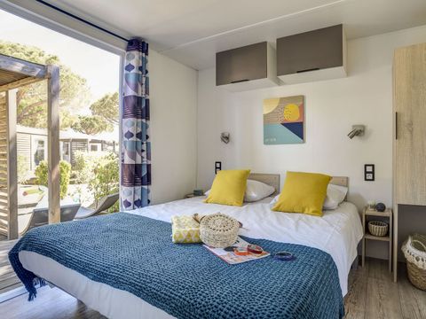MOBILHOME 4 personnes - COTTAGE 4p 2ch 2SdB ****