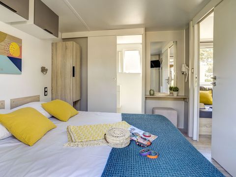 MOBILHOME 4 personnes - COTTAGE 4p 2ch 2SdB ****