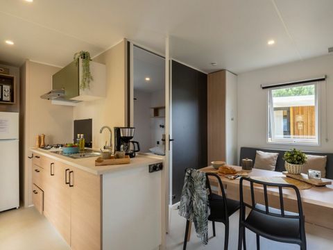MOBILHOME 5 personnes - COTTAGE 4/5p 2ch ***
