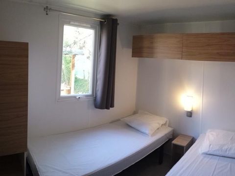 MOBILHOME 6 personnes - Le Family Plus 3 ch 32m² - 6 pers + bébé (4 adultes MAX - - Climatisation en option)