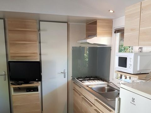 MOBILHOME 6 personnes - Le Family 3 chambres 29m² (4 adultes maxi - animaux interdits - non fumeur)