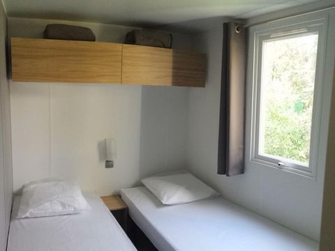 Mobilhome 4 personnes - Le Grand Large 2 chambres 25m² (4 adultes maxi - animaux interdits - non fumeur)