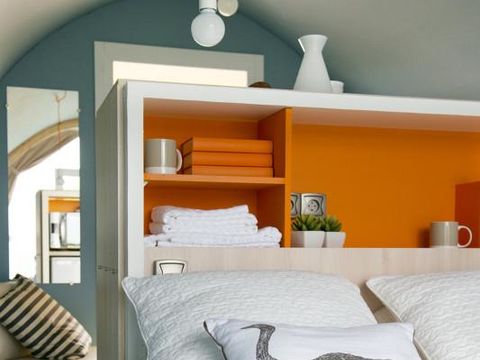 TENTE 2 personnes - Le Coco 1 chambre 12m² sans sanitaires(2 adultes maxi - animaux inderdit - non fumeur)