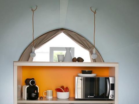 Tente 2 personnes - Le Coco 1 chambre 12m² sans sanitaires(2 adultes maxi - animaux inderdit - non fumeur)