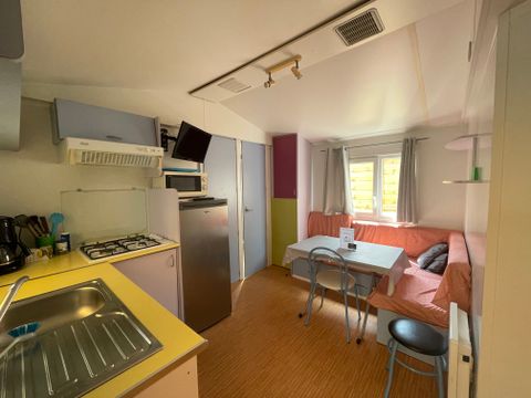 MOBILHOME 2 personnes - Sun Living disponible à partir de 17h