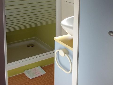 MOBILHOME 2 personnes - Sun Living disponible à partir de 17h