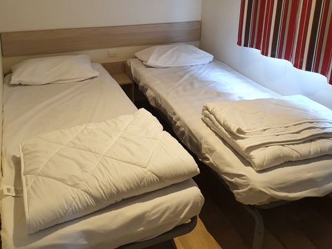 MOBILHOME 4 personnes - 'Figuier' 4 personnes - Disponible à partir de 17h