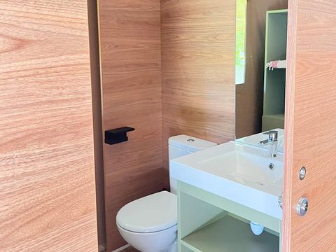 Tente en toile et en bois 4 personnes - Lodge safari Aiguines - 26m² - Glamping