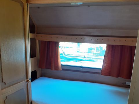 CARAVANE 4 personnes - La Canette