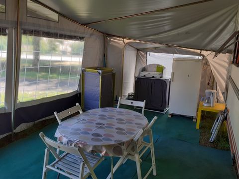 CARAVANE 4 personnes - La Canette