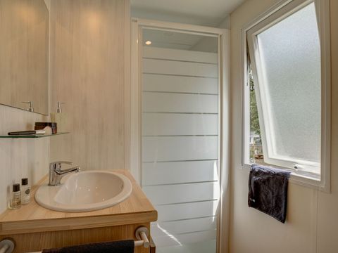 MOBILHOME 7 personnes - COTTAGE 6/7p 3ch clim ***