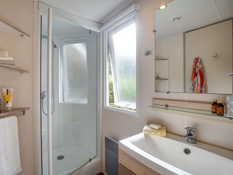 MOBILHOME 5 personnes - COTTAGE 4/5p 2ch clim ***