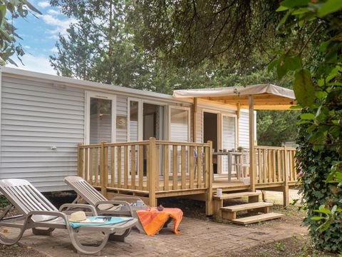 MOBILHOME 4 personnes - COTTAGE 4p 2ch 2SdB clim ****