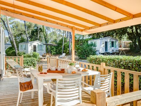 MOBILHOME 6 personnes - COTTAGE 6p 3ch 2SdB clim ****