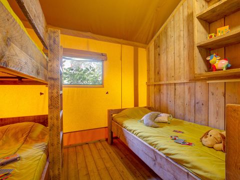 TENTE TOILE ET BOIS 5 personnes - LODGE SAFARI 5p 2ch ****