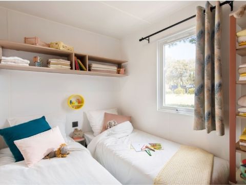 MOBILHOME 6 personnes - Premium + TV + Climatisation