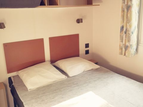 MOBILHOME 6 personnes - Premium + TV + Climatisation