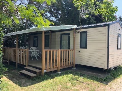 MOBILHOME 7 personnes - PREMIUM 3 chambres - 32m2 - avec CLIM + WIFI + TV - Terrasse couverte de 16m2