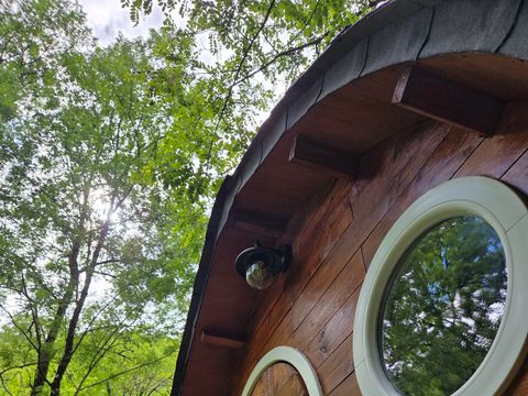 HÉBERGEMENT INSOLITE 2 personnes - Cabane du pêcheur