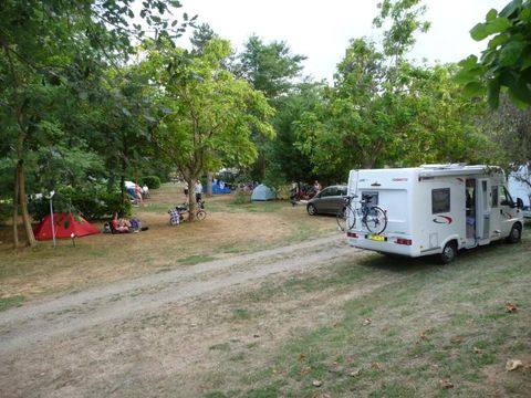 Le Domaine du Castex - Camping Gers - Image N°6