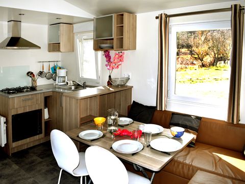 MOBILHOME 4 personnes - 2 Chambres
