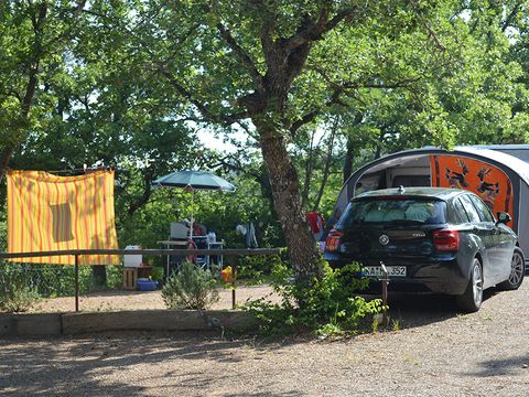Emplacement - Emplacement Caravane / Camping-car