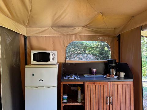 Tente en toile et en bois 4 personnes - Tente Marquise 2 chambres
