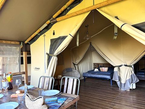 Tente en toile et en bois 5 personnes - Tente Lodge Kenya sur pilotis 2 chambres