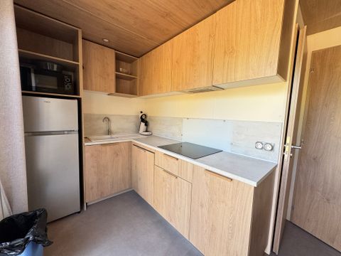 MOBILHOME 4 personnes - Mobil Home Lourmarin avec Jacuzzi - 32m² - 2 chambres