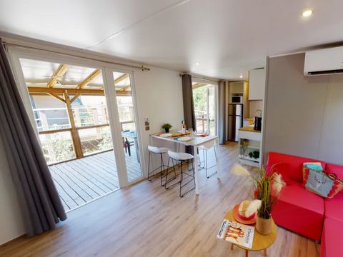 MOBILHOME 4 personnes - Mobil Home Lourmarin avec Jacuzzi - 32m² - 2 chambres