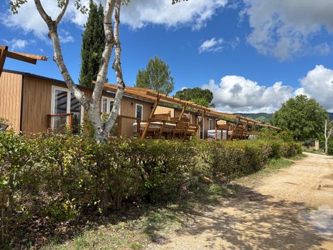 MOBILHOME 4 personnes - Mobil Home Lourmarin avec Jacuzzi - 32m² - 2 chambres
