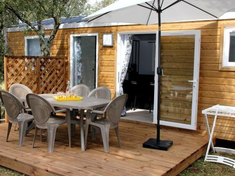 Mobilhome 4 personnes - Confort Plus Climatisation Réversible Terrasse - TV - 2 chambres - 32.80m² / Jasmin et Mimosa