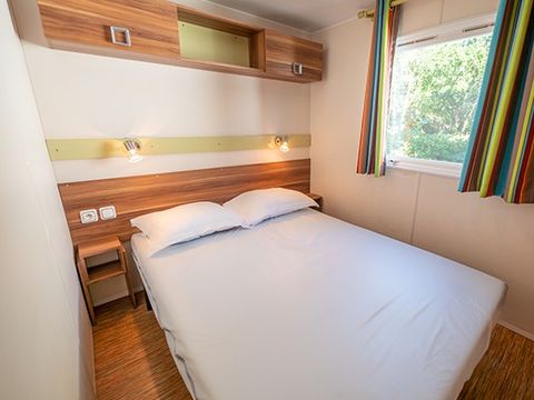 MOBILHOME 4 personnes - Confort | 2 Chambres | 4 Couchages | Terrasse semi couverte | 1 Salle de bain | Climatisation | TV