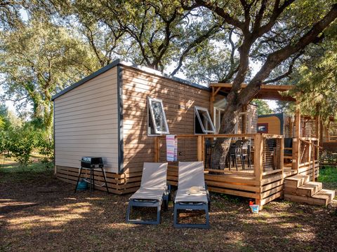 MOBILHOME 6 personnes - Premium | 3 Chambres | 6 Couchages | Terrasse semi couverte | 1 Salle de bain | Climatisation | TV