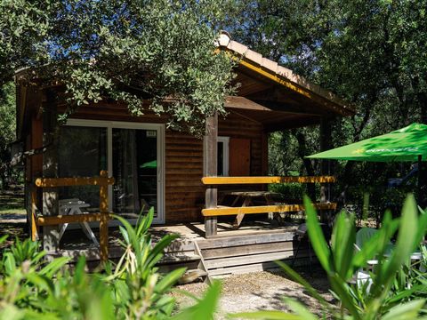 LODGE 6 personnes - Lodge | 3 Chambres | 6 Couchages | Terrasse | 1 Salle de bain | Climatisation