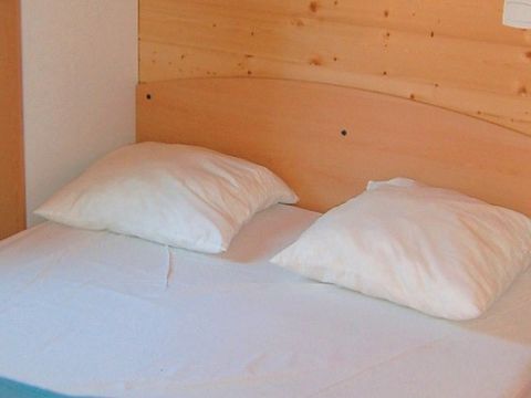 LODGE 6 personnes - Lodge | 3 Chambres | 6 Couchages | Terrasse | 1 Salle de bain | Climatisation