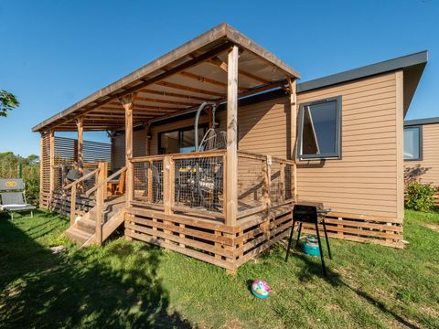 MOBILHOME 8 personnes - Ultimate Plus | 3 Chambres | 6/8 Couchages | Terrasse Lounge | 2 Salles de bain | Climatisation | TV