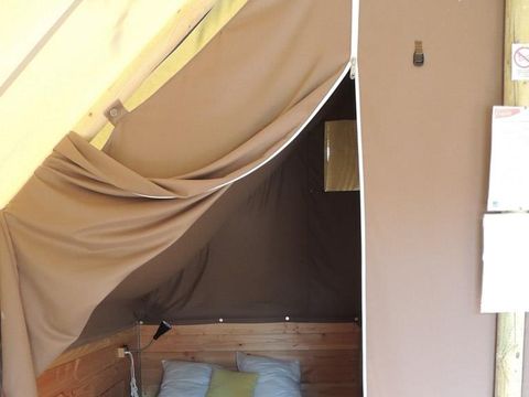 Tente en toile et en bois 4 personnes - Safari, 2 chambres (sans sanitaires)