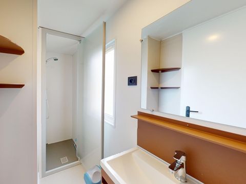 MOBILHOME 4 personnes - 2 chambres confort (-8 ans) + Clim + TV