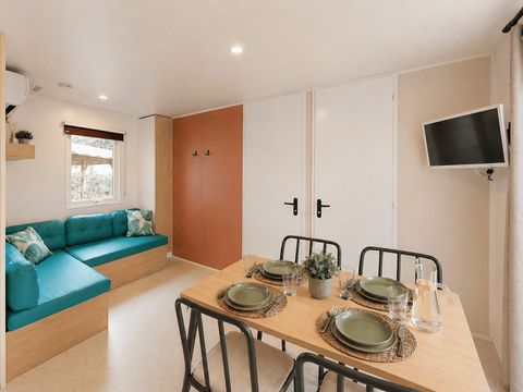 MOBILHOME 4 personnes - "GRAND STANDING" - 2 CHAMBRES
