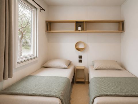 MOBILHOME 6 personnes - "GRAND STANDING" - 3 CHAMBRES