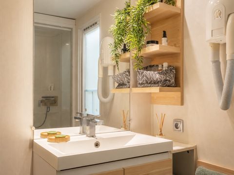 MOBILHOME 2 personnes - "AMOUREUX" 1 CHAMBRE